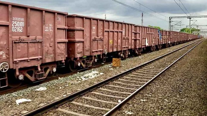 RESUMPTION OF RAIL TRAFFIC LEAD TO ARRIVAL OF 114348 MT UREA IN STATE ...