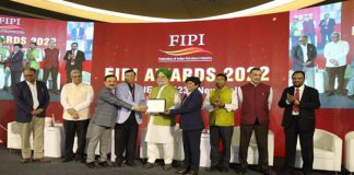 Hardeep Singh Puri in FIPI Awards 2022