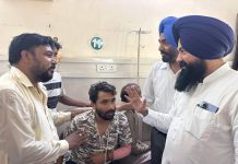 SC Commission Chairman Jasvir Singh Garhi Visits Injured Sanitation Workers at Civil Hospital Barnala