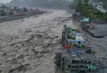 Road Reopens to Tibet Flood Zone as Search for Hundreds Intensifies: Toll reaches 1100 in Nepal